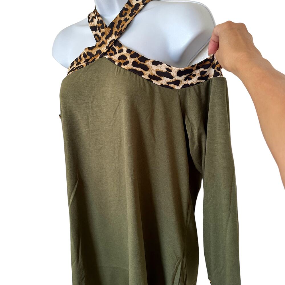 Women's Green Cold Shoulder Halter Top Long Sleeve Leopard Trim Size Large